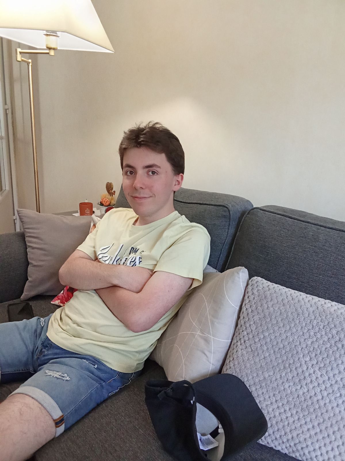 Profil de Eladio, 19 ans, Sex à Beurnevésin