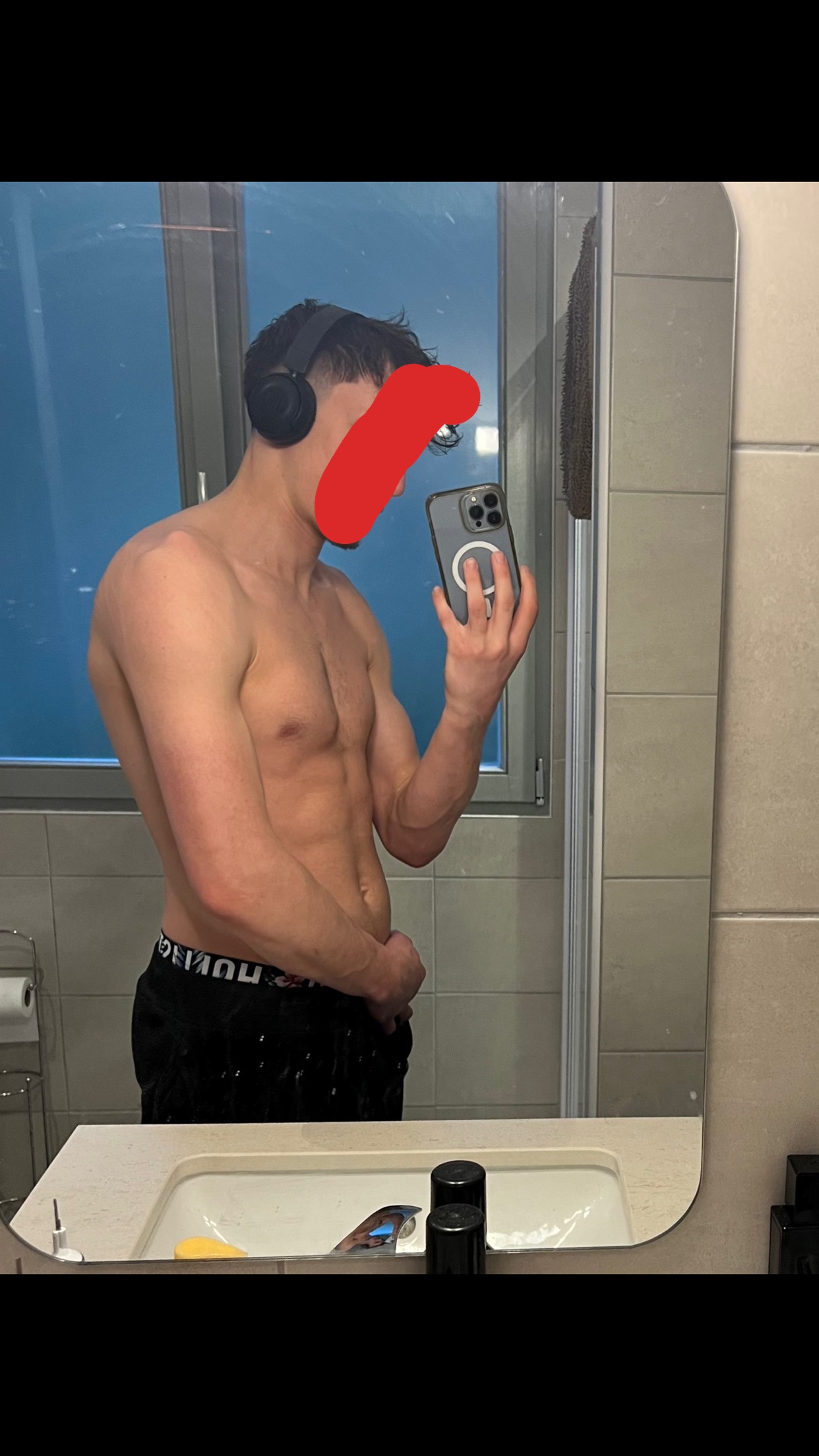 Profil de Oussman, 23 ans, Sex à Uettligen
