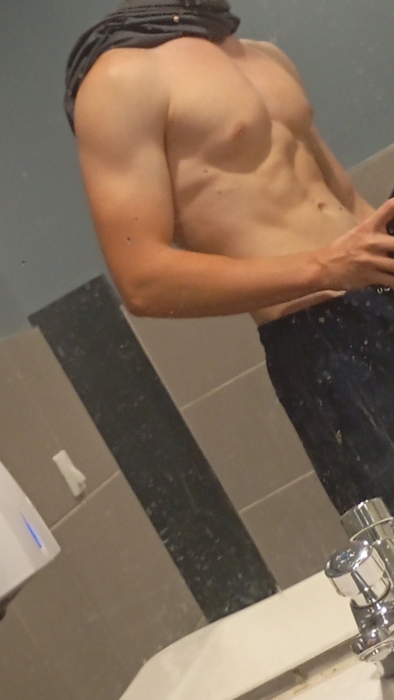 Profil de Sead, 19 ans, Sex à Bullet