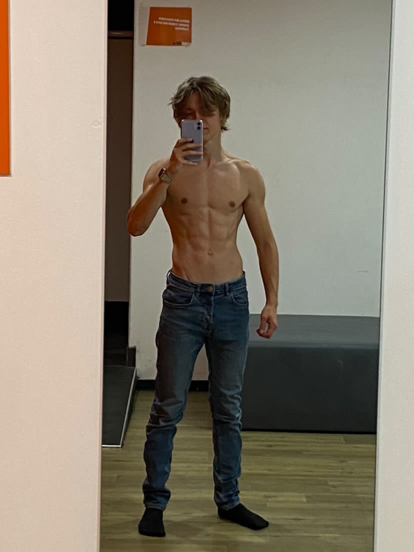 Profil de Fiorenzo, 21 ans, Sex à Yvorne