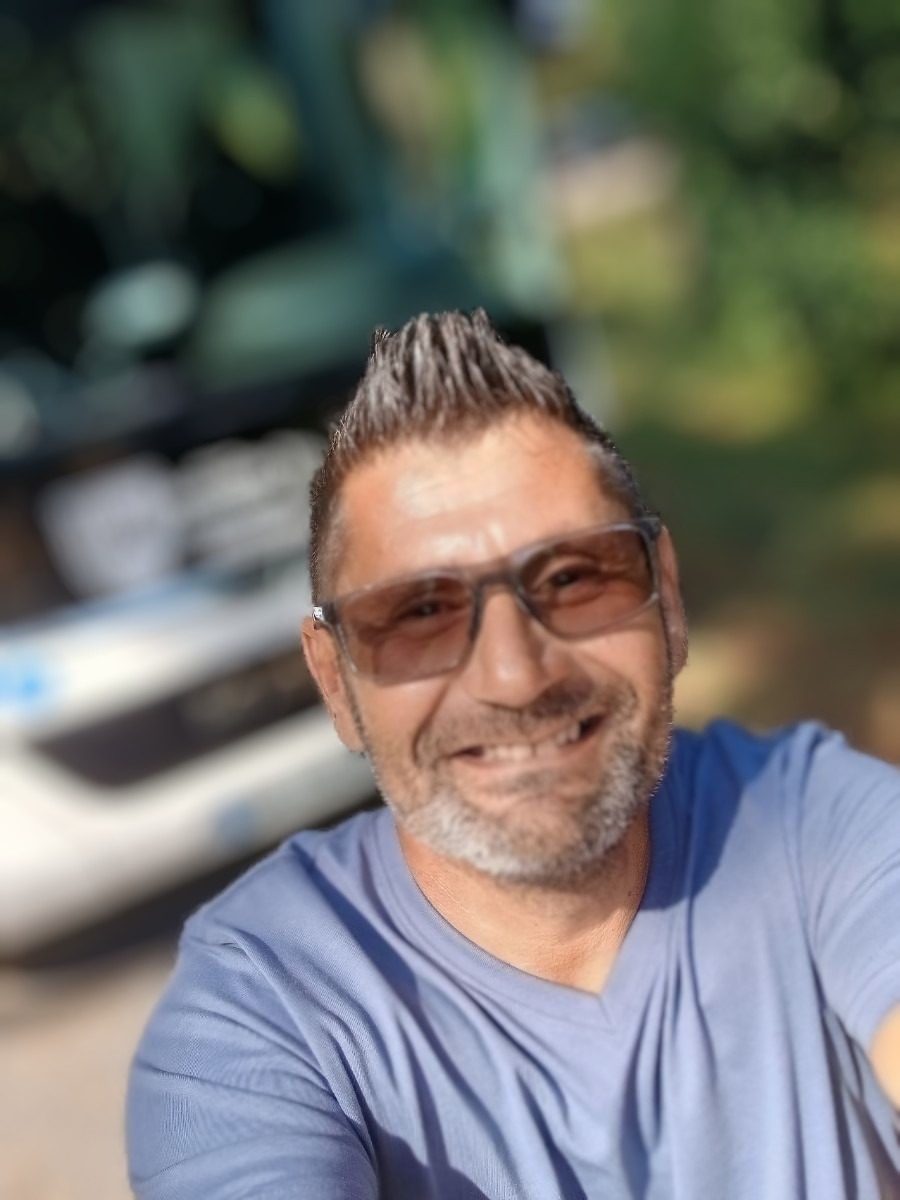 Profil de Hassine, 51 ans, Sex à Carì