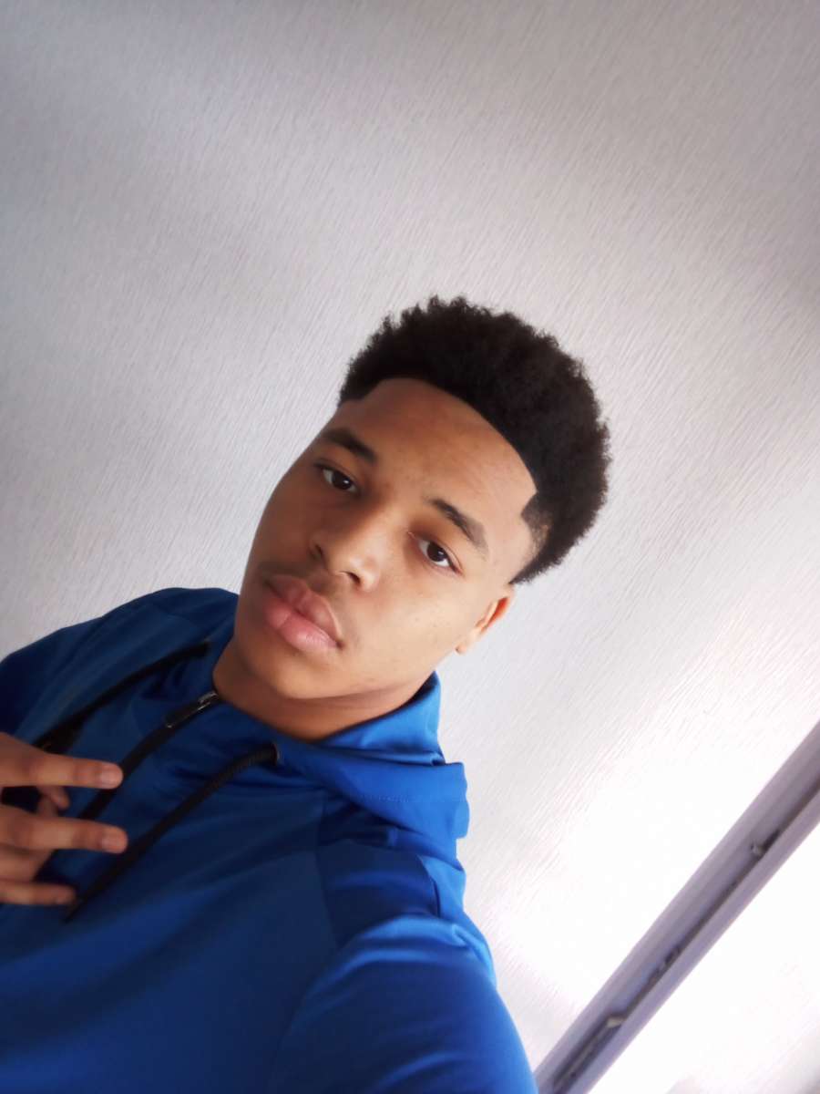 Profil de Agustin, 20 ans, Sex à Magadino