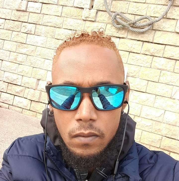 Profil de Abdelhadi, 32 ans, Sex à Montenol