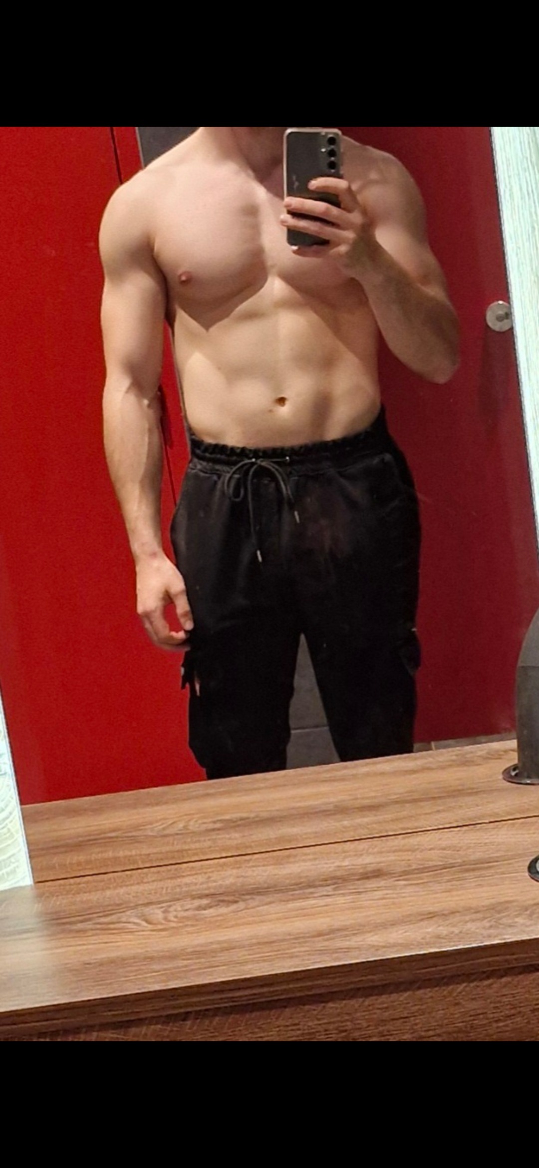 Profil de Yanil, 25 ans, Sex à Waldkirch