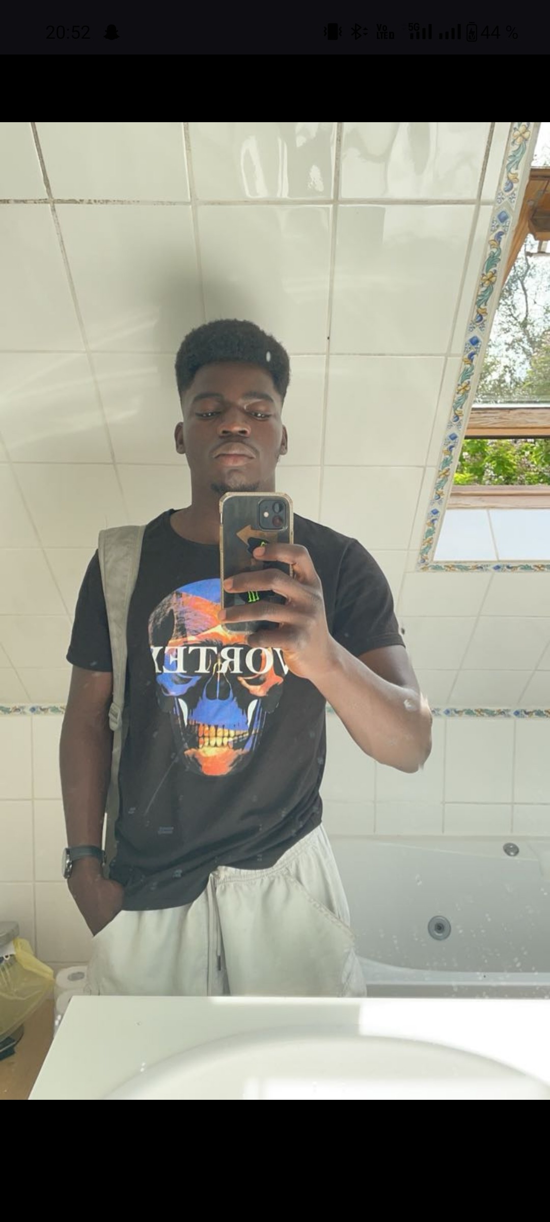 Profil de Jemy, 25 ans, Sex à Chavannes-près-Renens