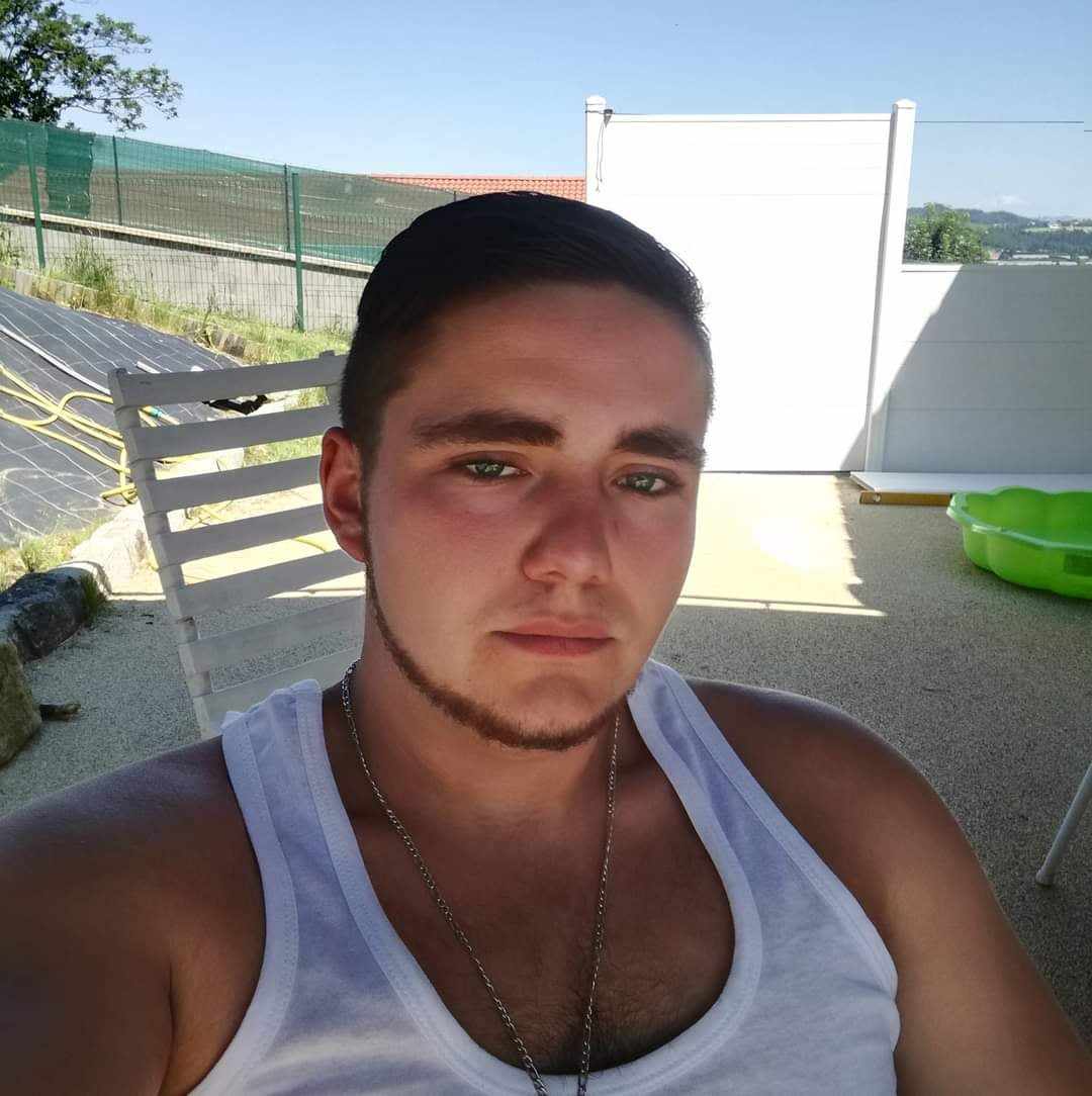 Profil de Tadek, 27 ans, Sex à Linescio