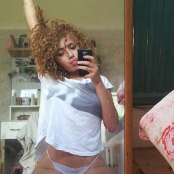 Profil de Dihya, 30 ans, Sex à Tolochenaz