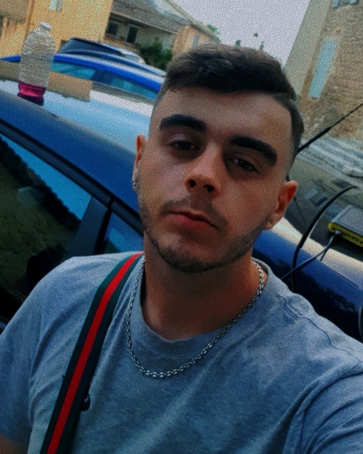 Profil de Wali, 21 ans, Sex à Courtedoux