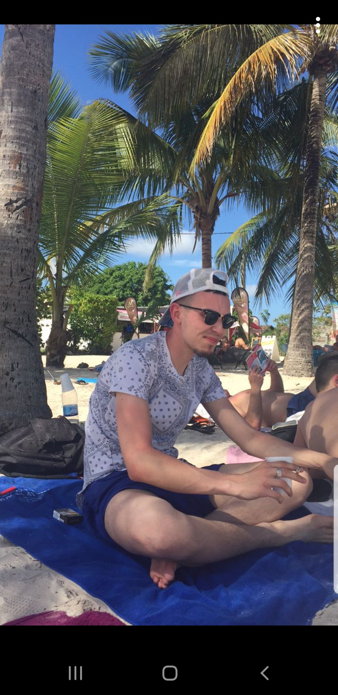 Profil de Aleandro, 31 ans, Sex à Molinis