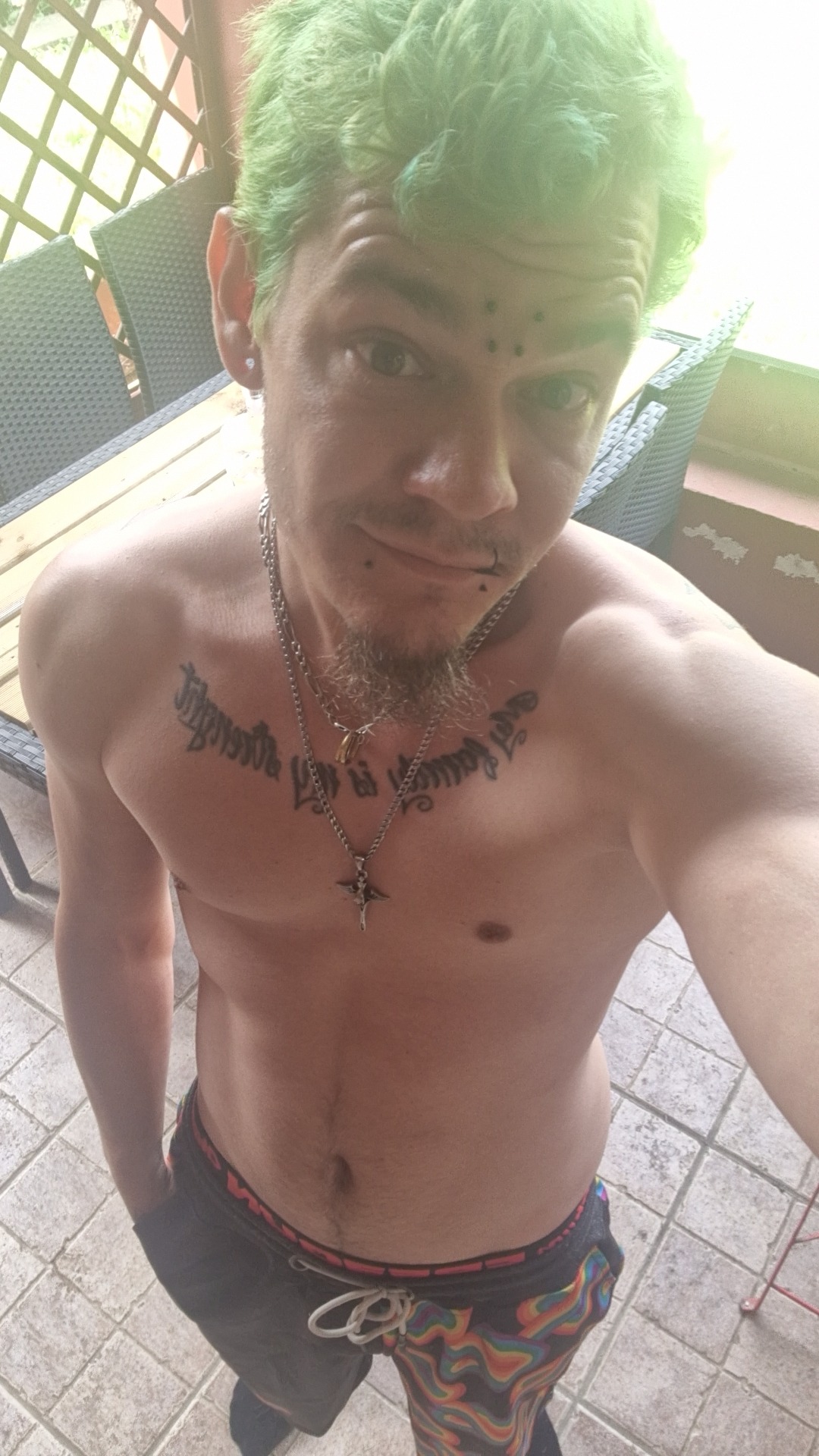 Profil de Jamall, 28 ans, Sex à Chez Petit (Liddes)