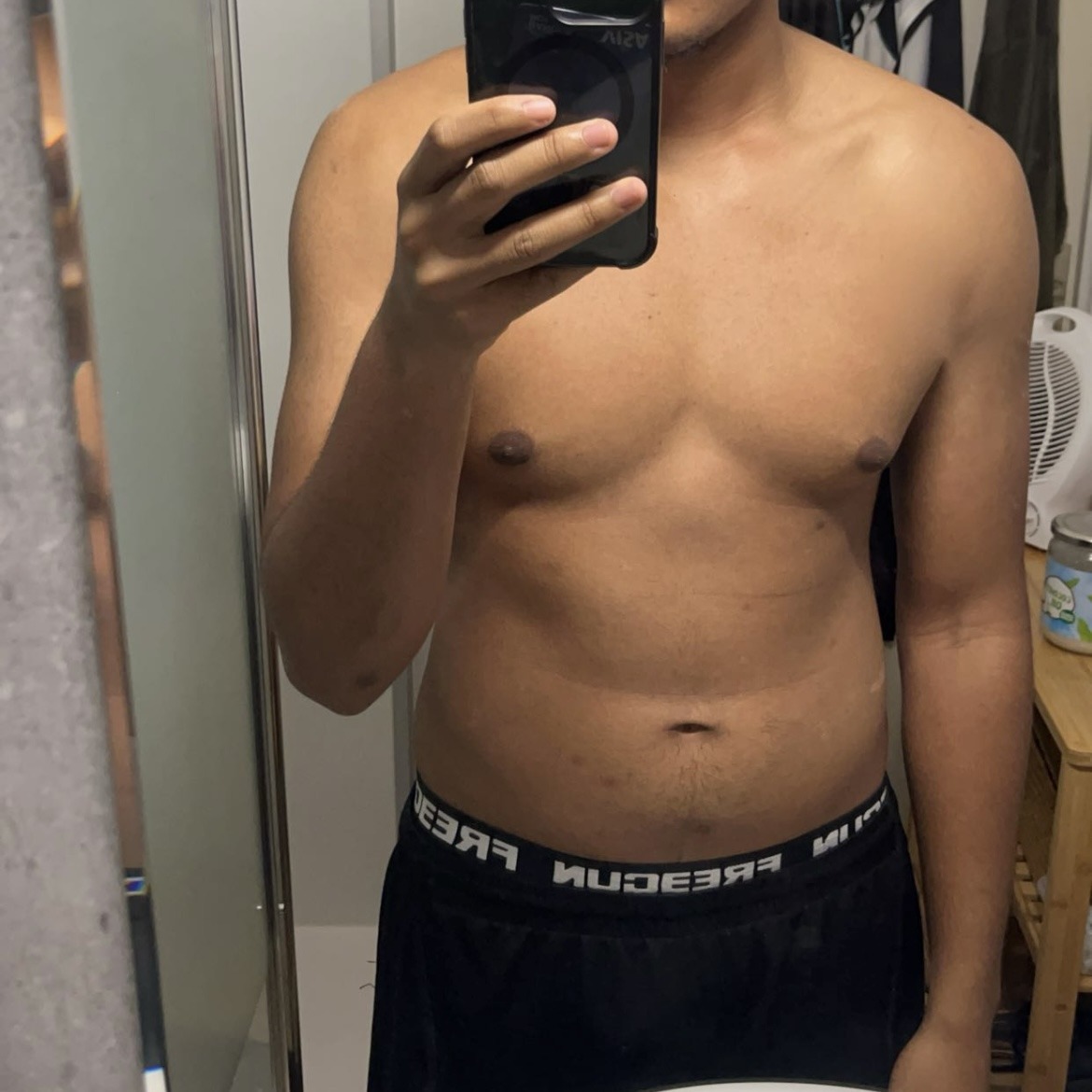 Profil de Niroshan, 21 ans, Sex à Castasegna
