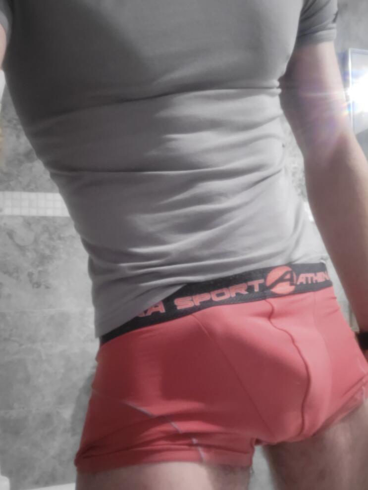Profil de Leony, 40 ans, Sex à Silenen