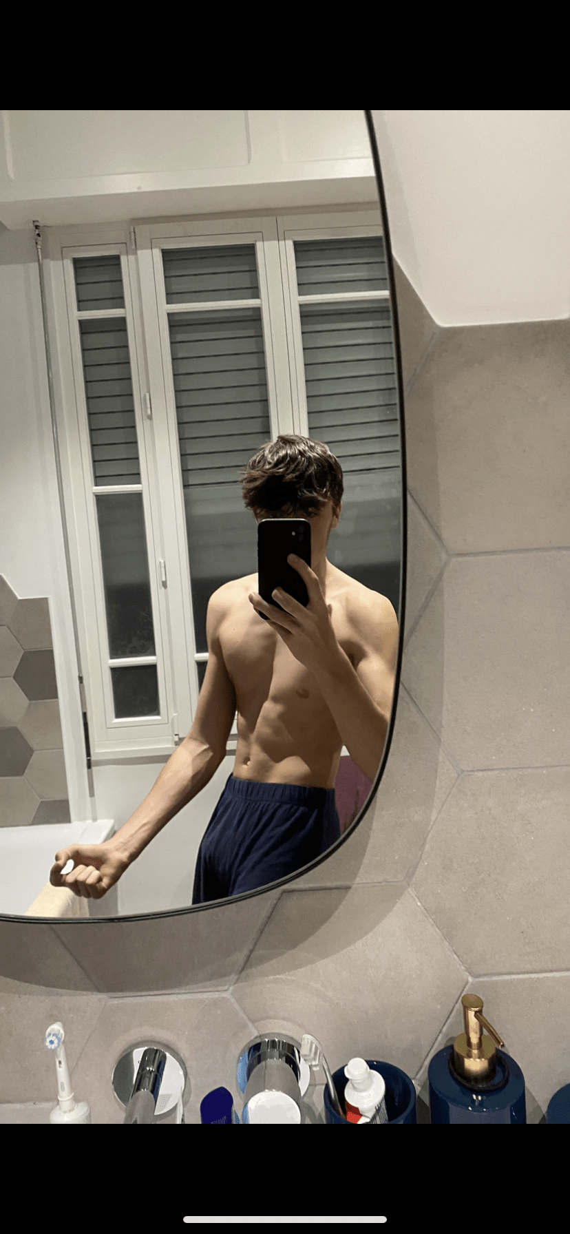 Profil de Jean-arnaud, 19 ans, Sex à Leuzigen